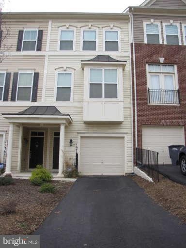 16764 Blackjack Oak Ln unit 44, Woodbridge, VA 22191 - photo 1
