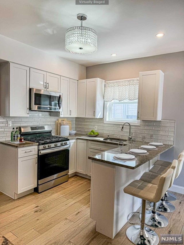 35 Central Ave, Rochelle Park, NJ 07662 - photo 1