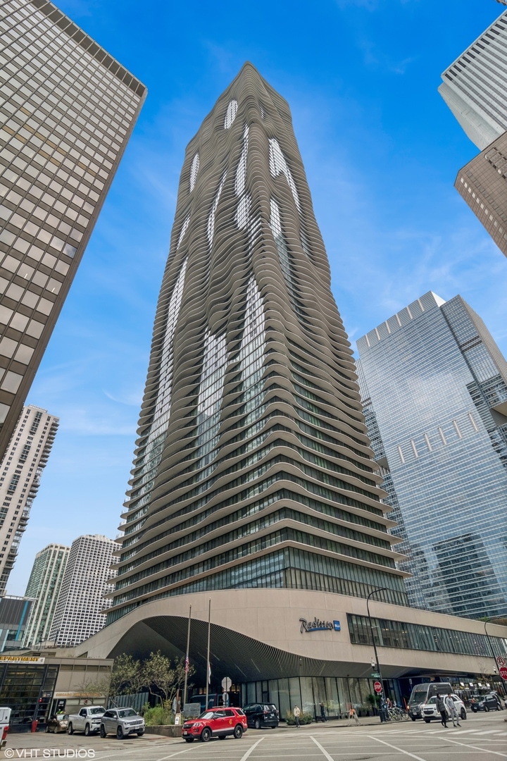 Sold $305,000 • Co-Listing Agent