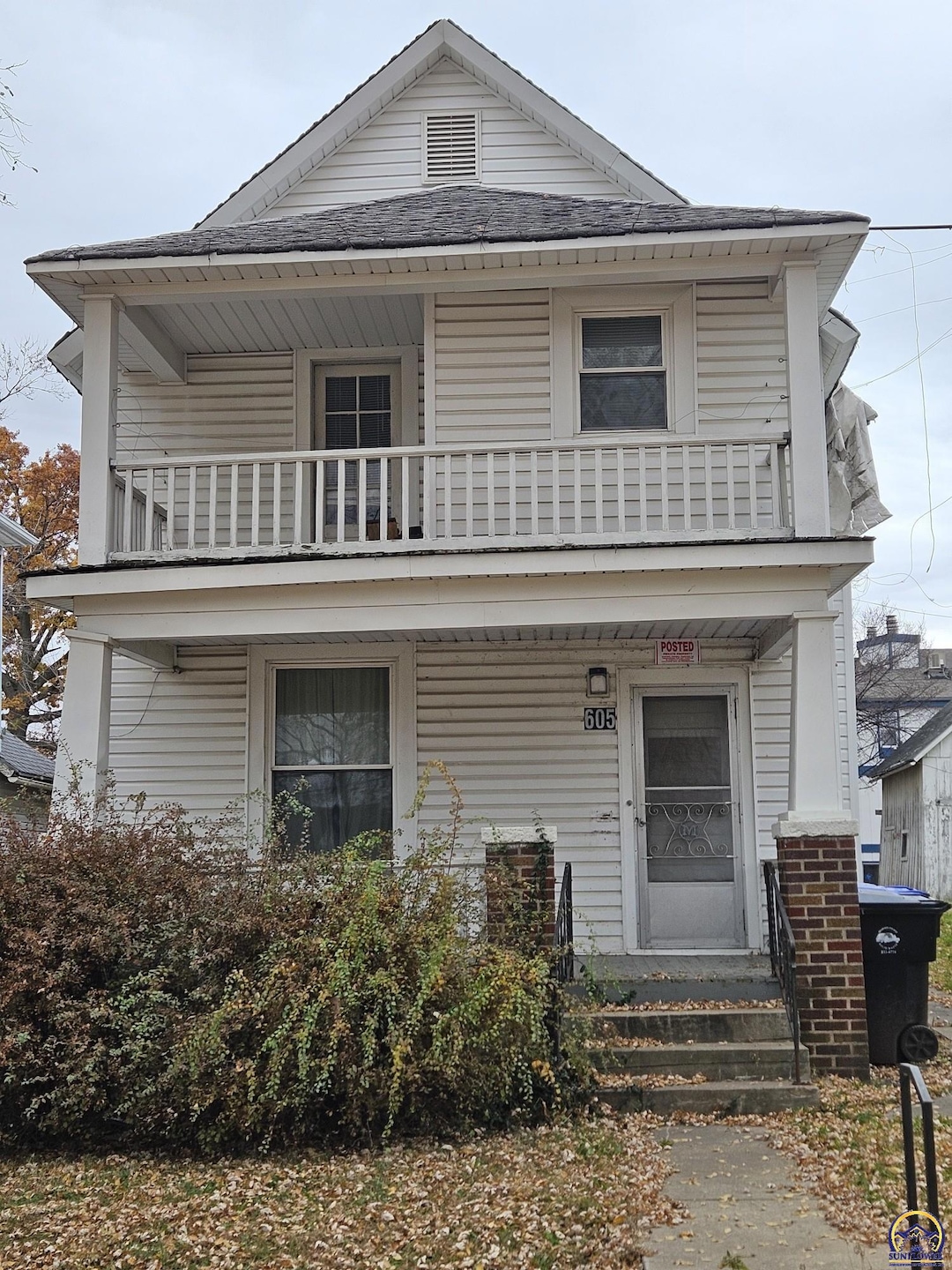 605 SW 6th Ave unit 609,611  sw 6th, Topeka, KS 66603 - photo 1