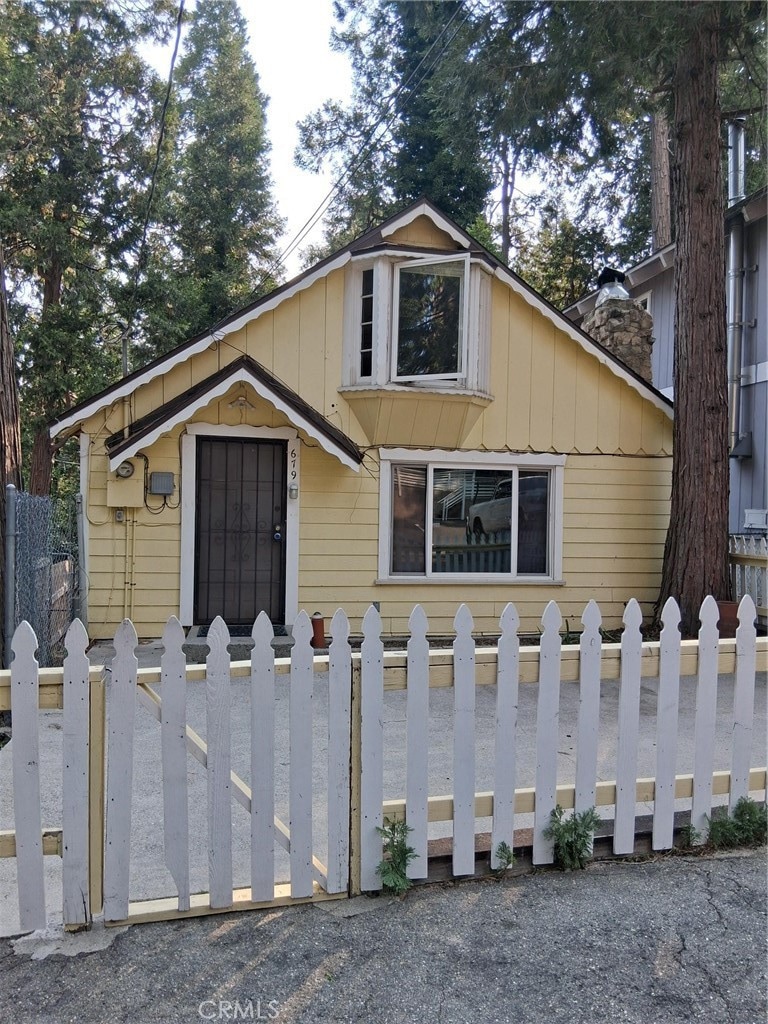 For Rent $1,800/month