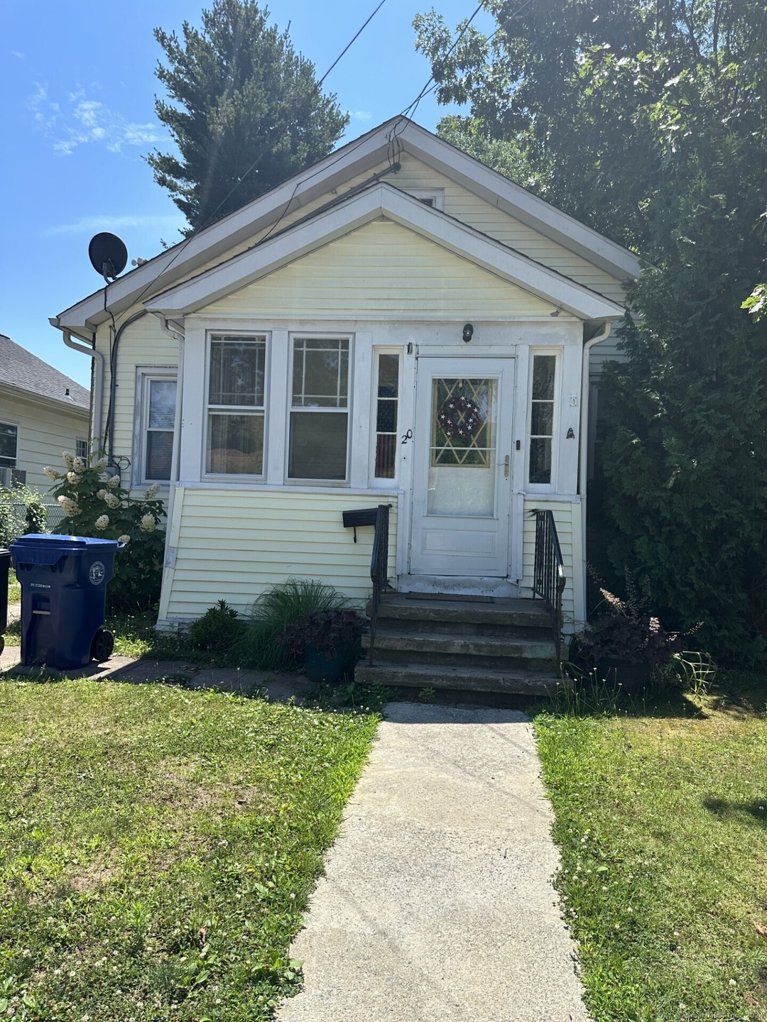 20 Marshall St, West Haven, CT 06516 - photo 1