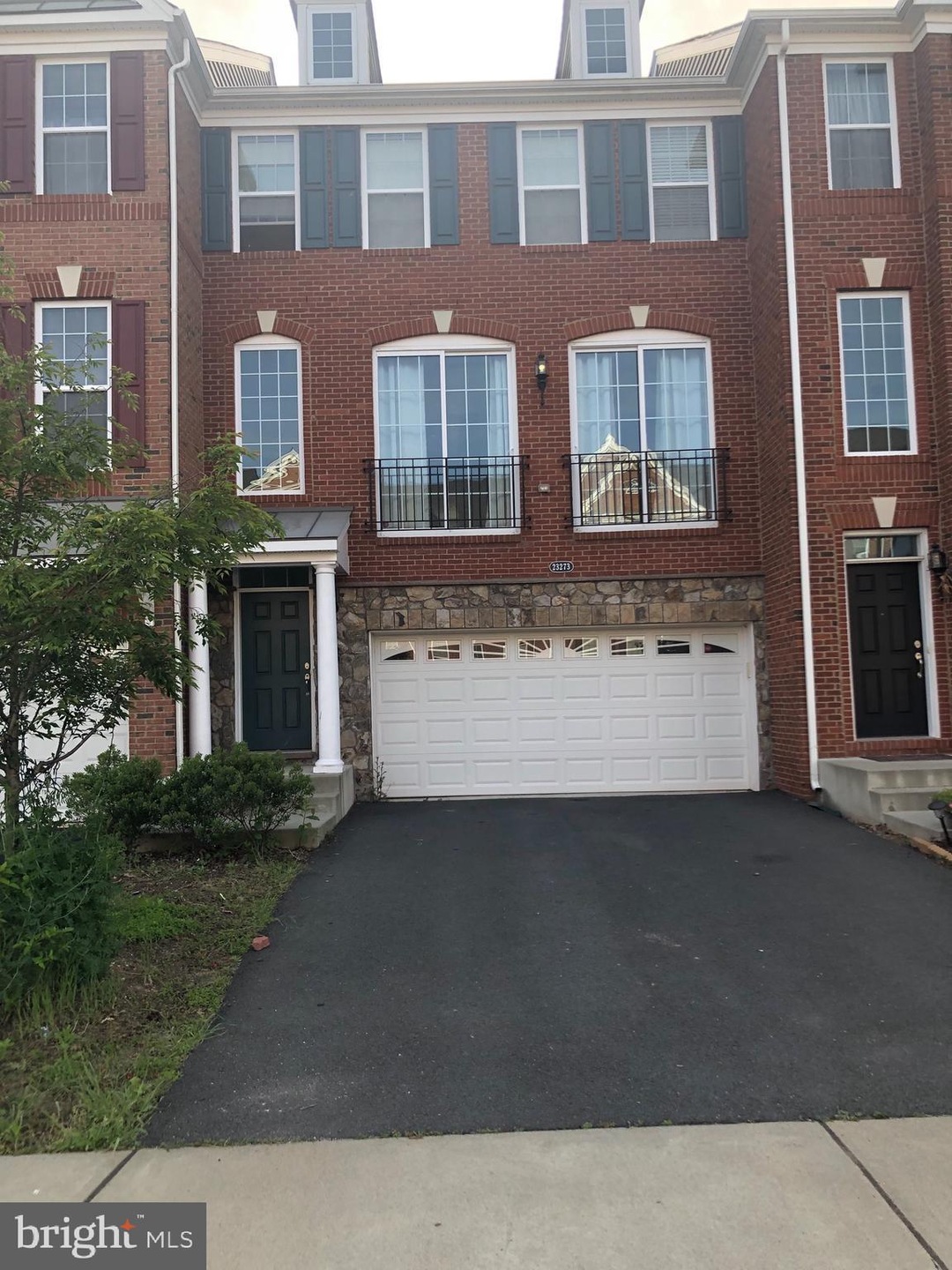 23273 Hanworth St, Ashburn, VA 20148 - photo 1