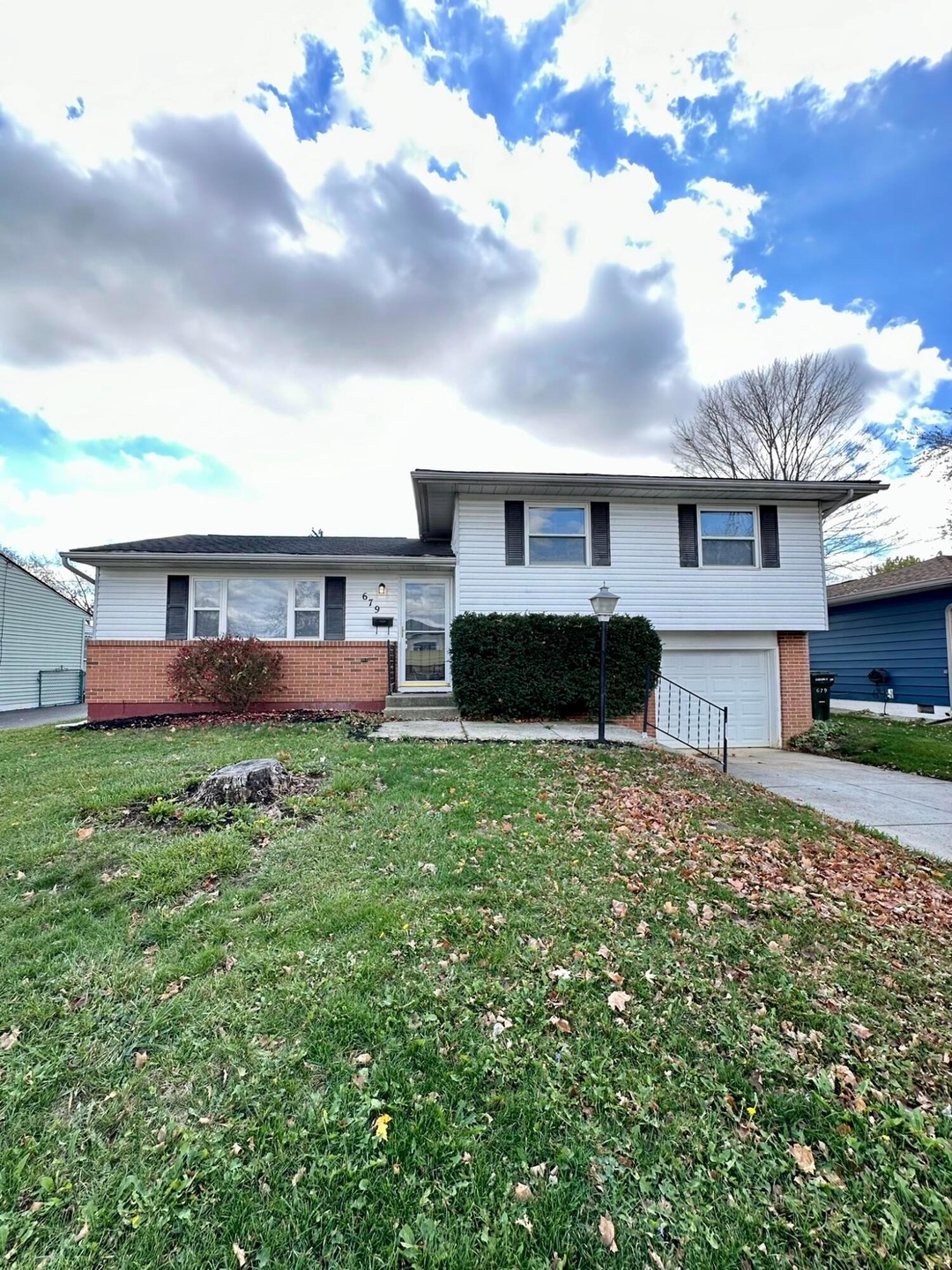 679 Edendale Ct, Columbus, OH 43207 - photo 1