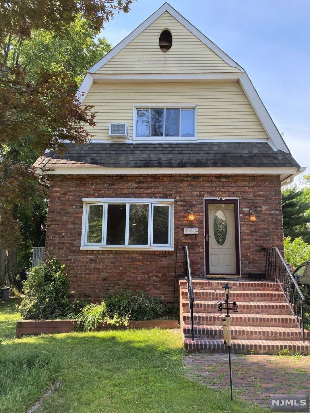 608 Church Ln unit 1, Fort Lee, NJ 07024 - photo 1