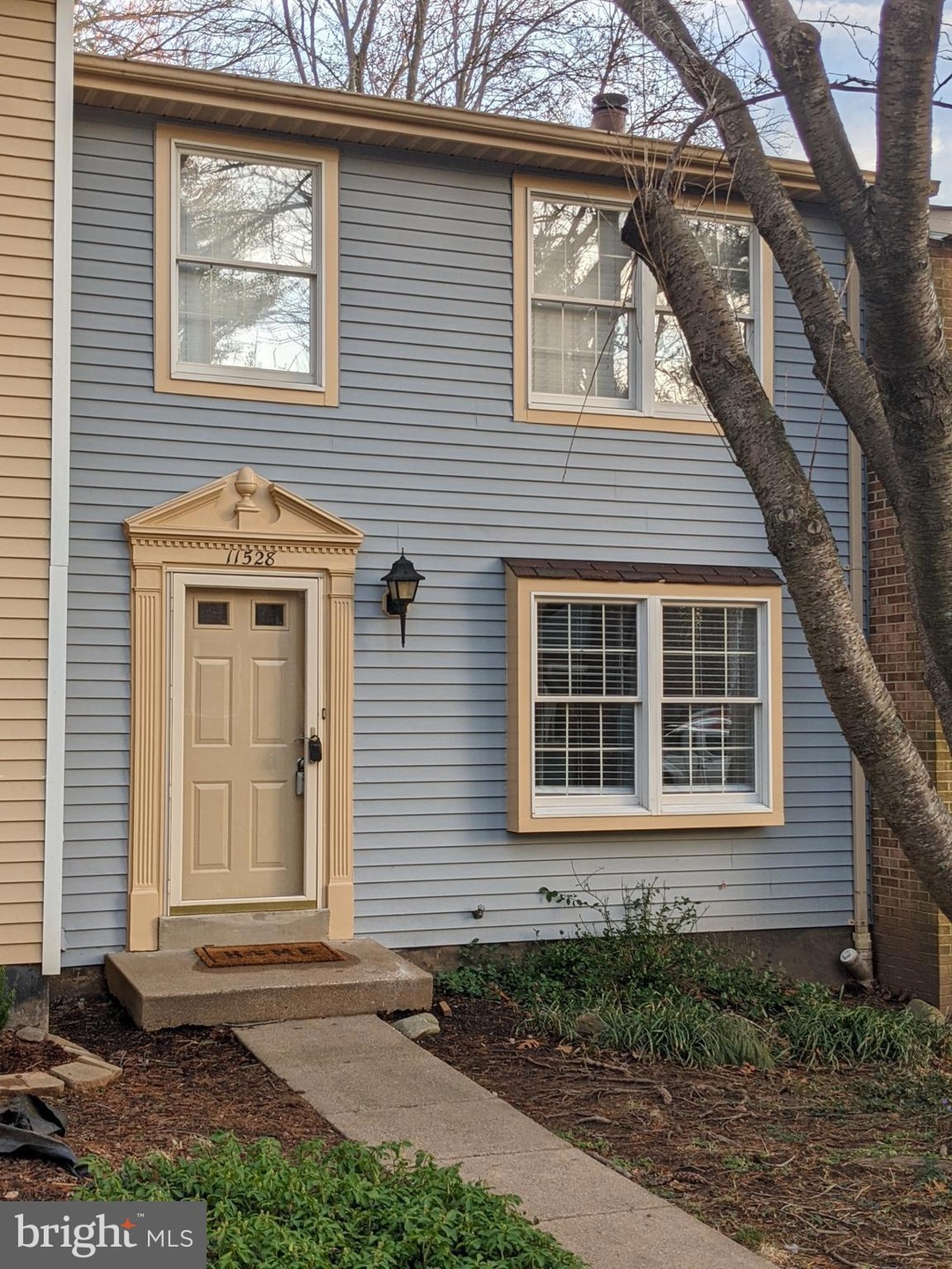 11528 Ivy Bush Ct, Reston, VA 20191 - photo 1