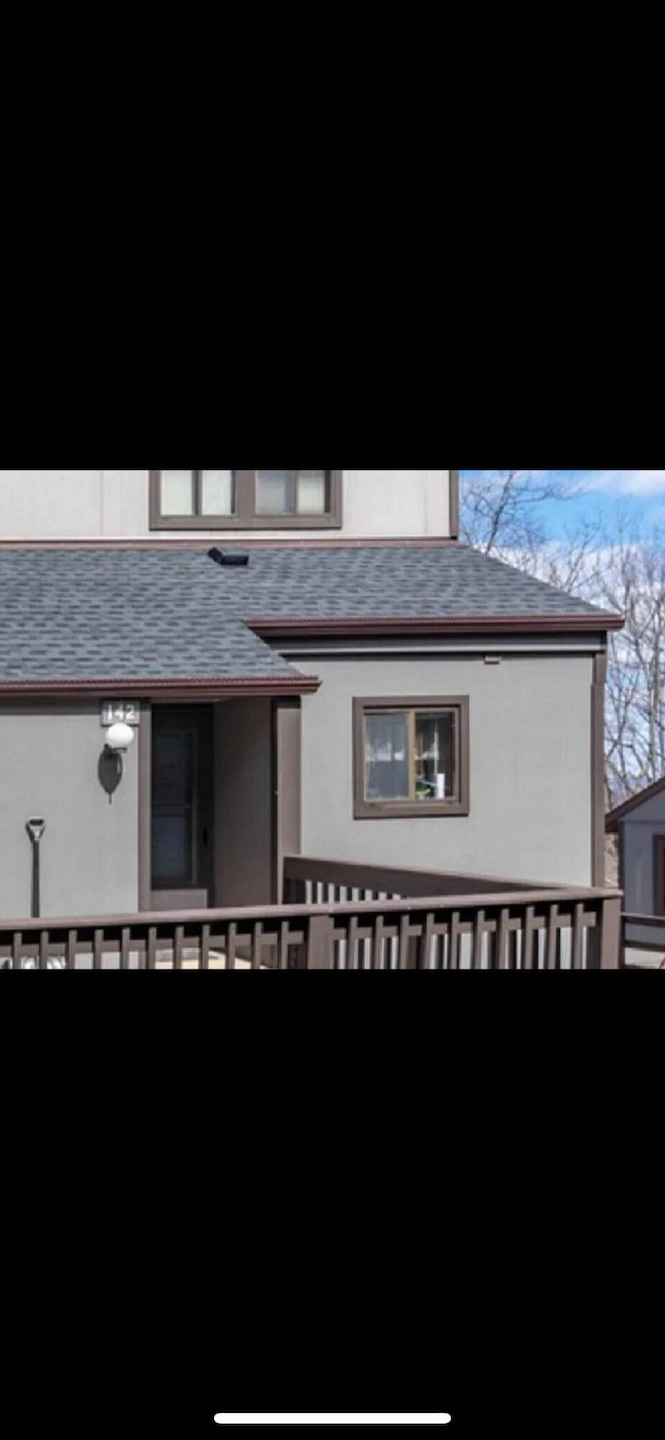 142 Cross Country Lane, Tannersville, PA