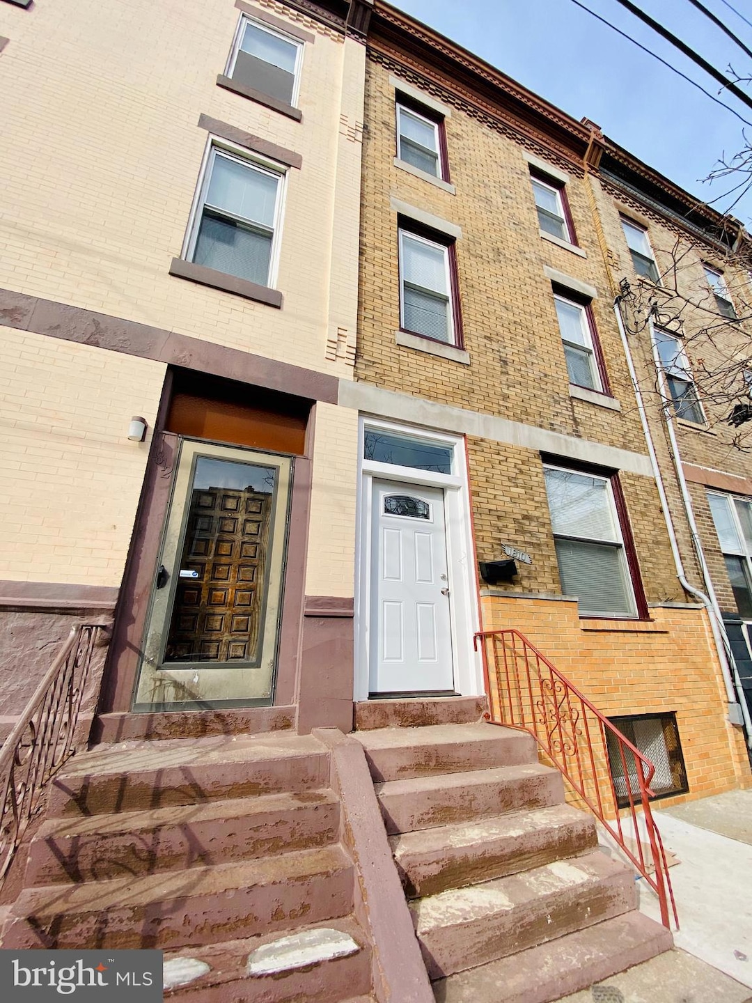 For Rent $1,600/month