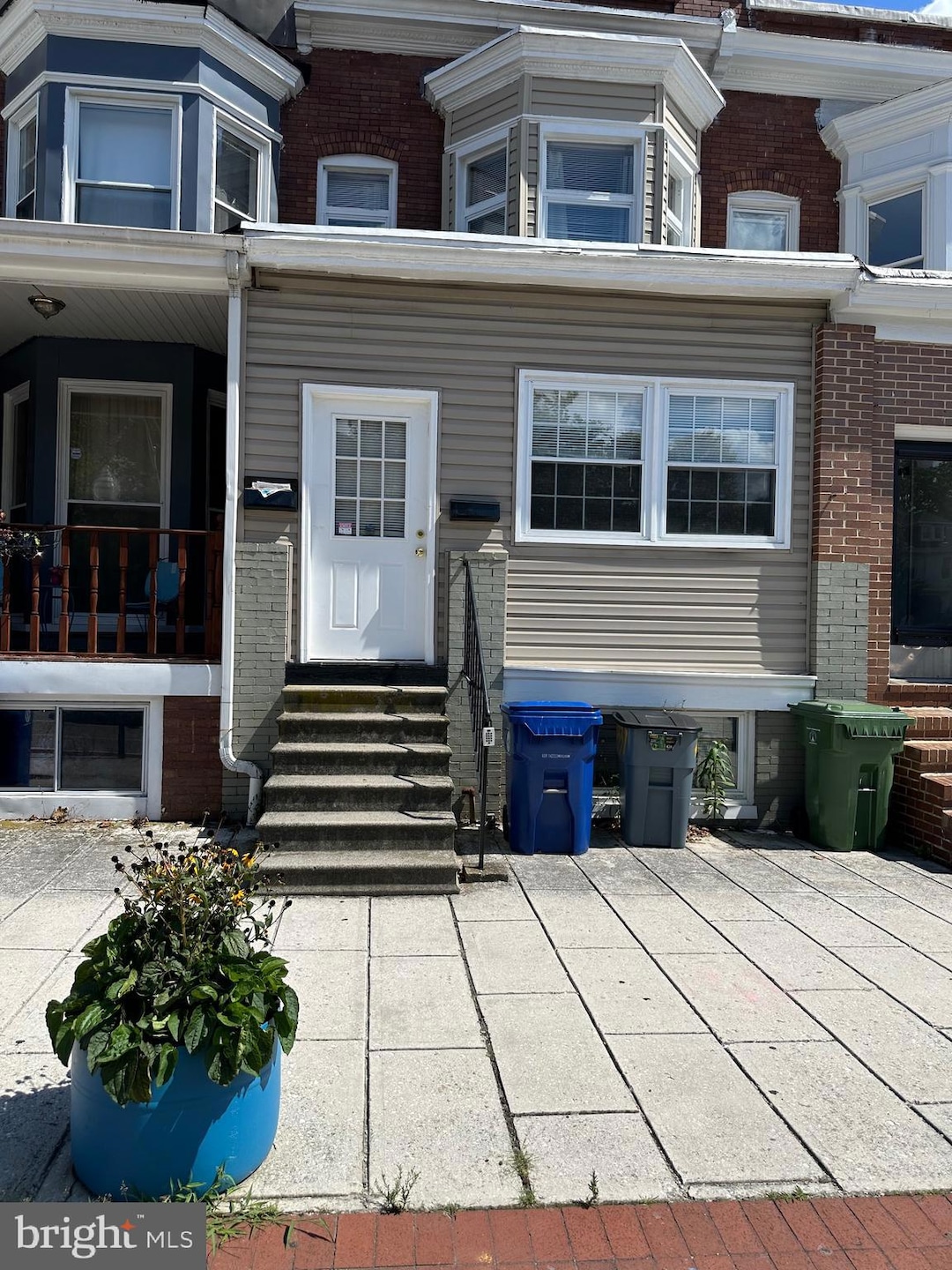 For Rent $1,350/month