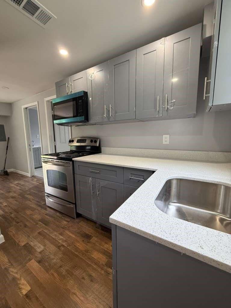 For Rent $2,350/month