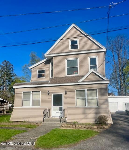 FRONT HOUSE