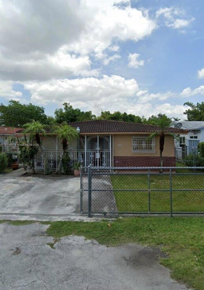 6441 SW 29th St, Miami, FL 33155 - photo 1
