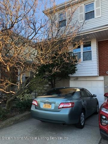 946 Clove Rd, Staten Island, NY 10301 - photo 1