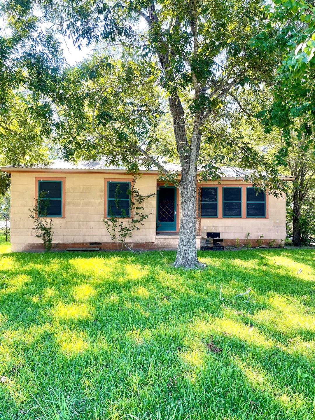 For Sale $164,000