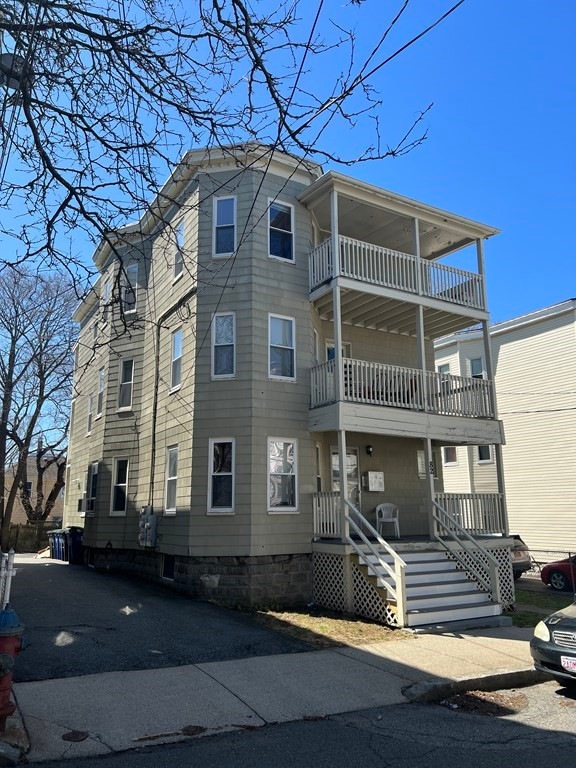 82 Conwell Ave, Somerville, MA 02144 - photo 1