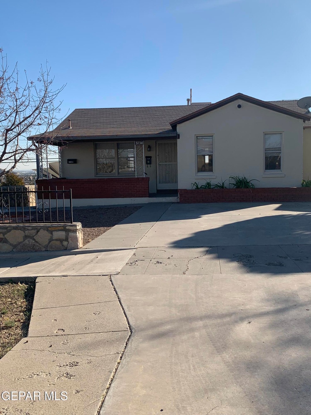 3734 Savannah Ave unit Front, El Paso, TX 79930 - photo 1