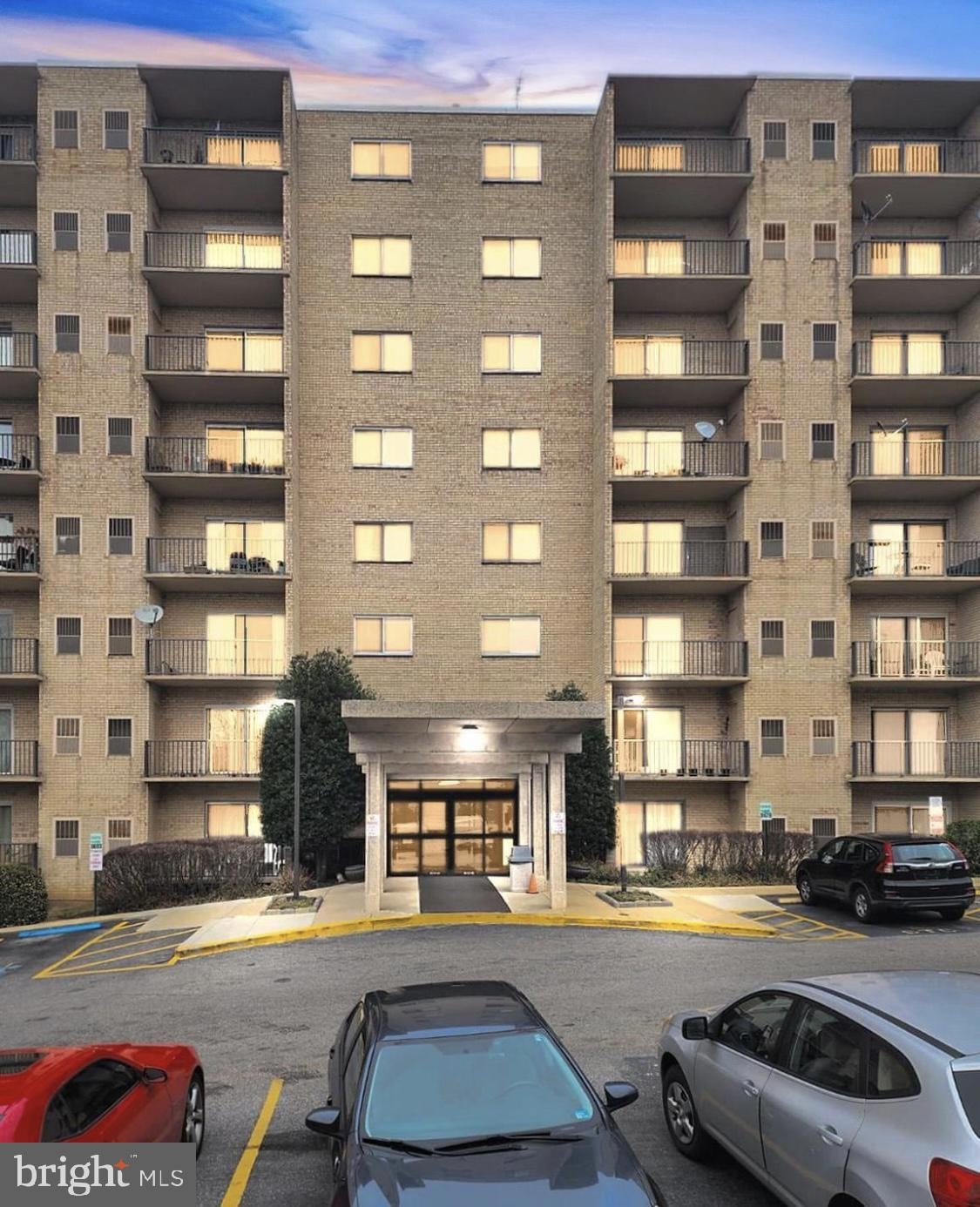 Columbia Towers Condominium unit 507, Silver Spring, MD 20904 - photo 1