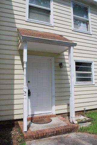 210 Bracken Place, Jacksonville, NC 28540 - photo 1