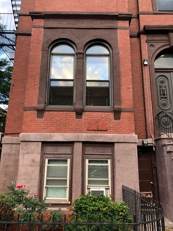 14 Monument Square unit 1, Boston, MA 02129 - photo 1