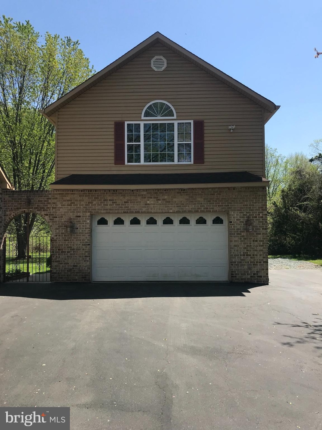 911 Saint Eva Ln, Gambrills, MD 21054 - photo 1