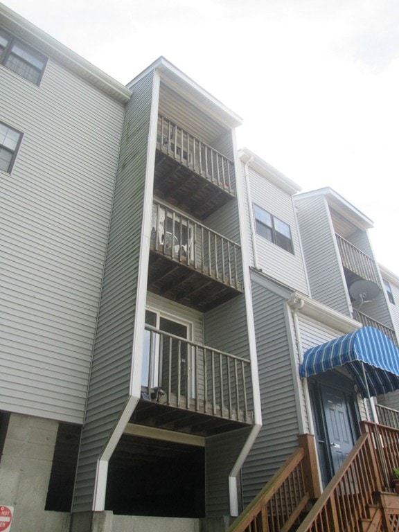 199 Perry Ave unit 1, Worcester, MA 01610 - photo 1