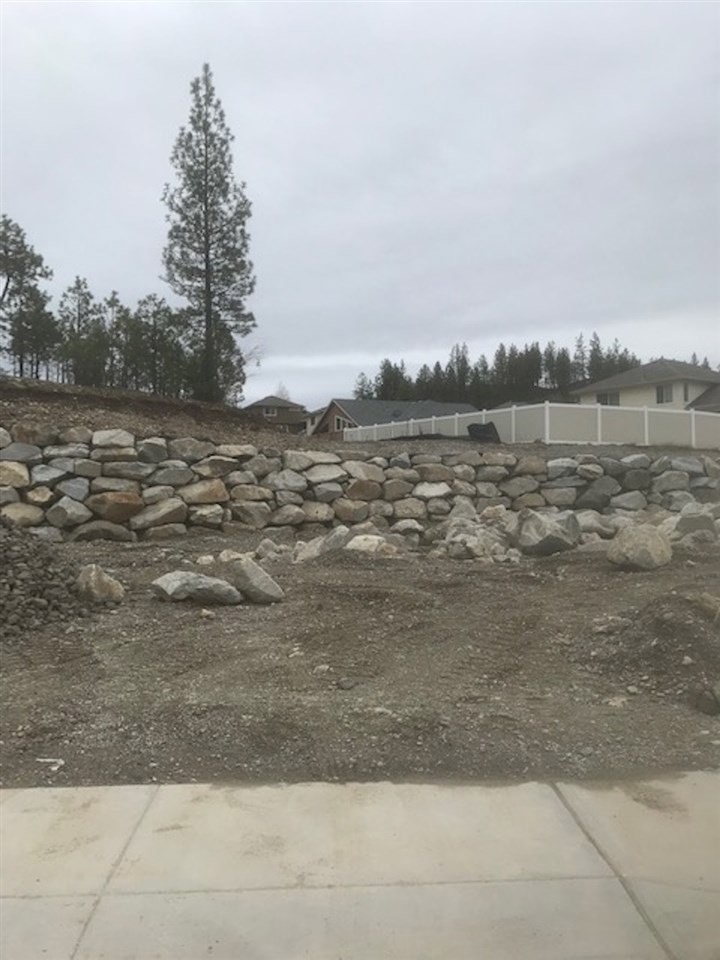 13714 N Mayfair Ln, Spokane, WA 99208 - photo 1