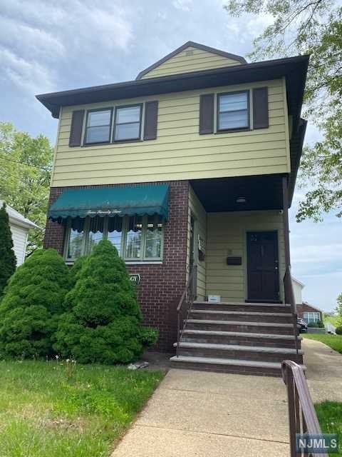 422 Stuyvesant Ave unit 2, Lyndhurst, NJ 07071 - photo 1