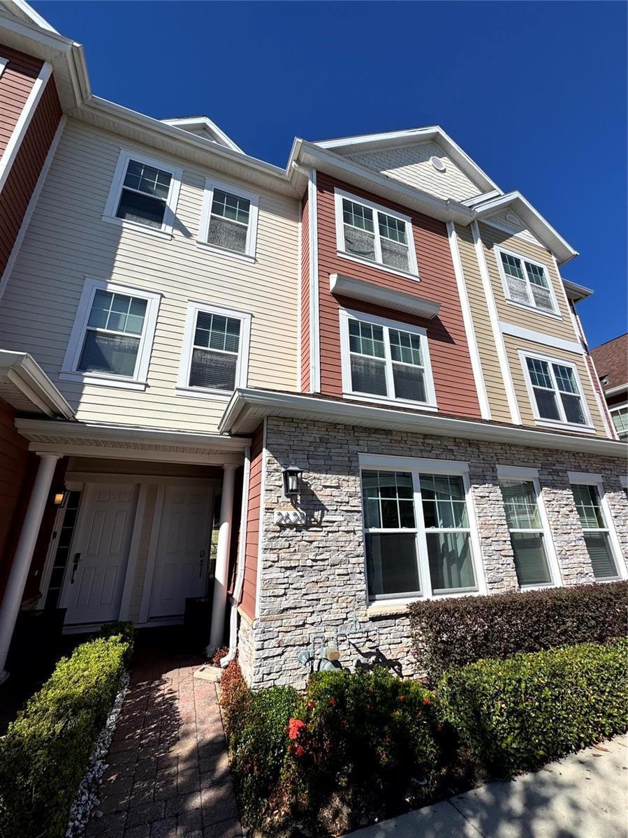 2628 Sunrise Shores Dr, Kissimmee, FL 34747 - photo 1