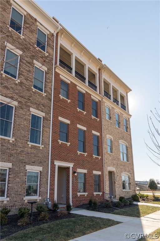 Photo of a similar home in the community. Optional