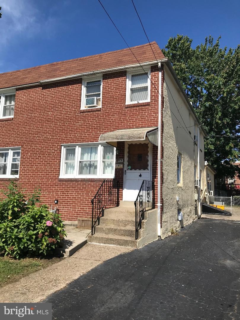 1155 Broad St, Darby, PA 19023 - photo 1