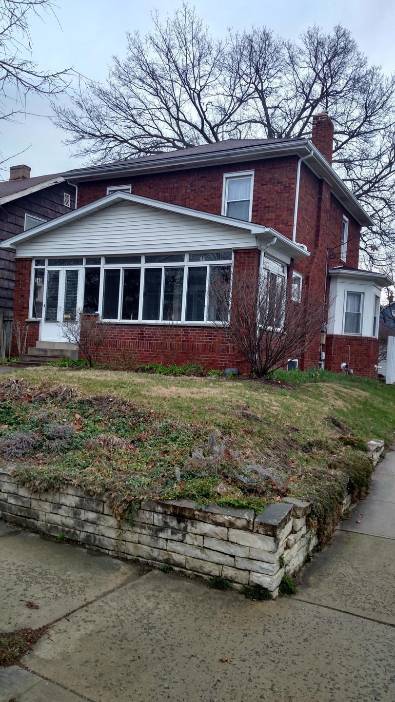 690 Euclaire Ave, Columbus, OH 43209 - photo 1