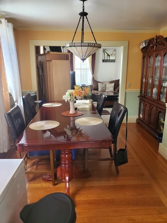 370 University Ave, Lowell, MA 01854 - photo 1