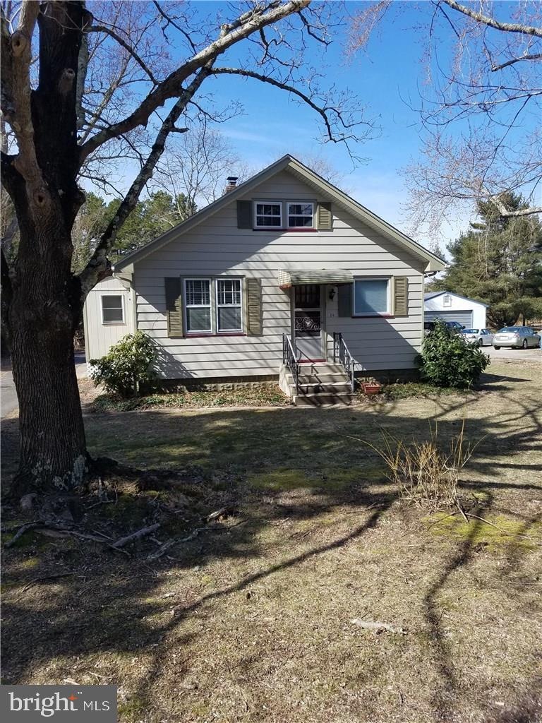 28 S Maple Ave, Tuckerton, NJ 08087 - photo 1