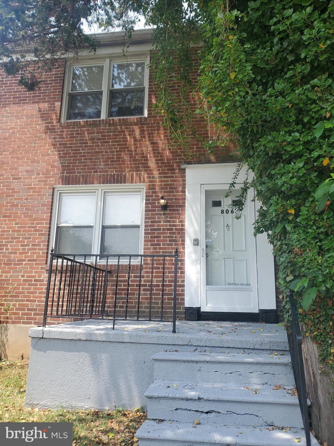 806 Wildwood Pkwy, Baltimore, MD 21229 - photo 1