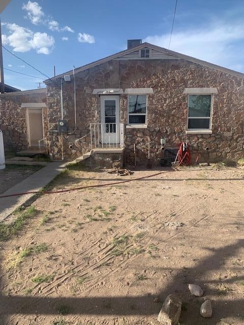 2906 Sacramento Ave, El Paso, TX 79930 - photo 1