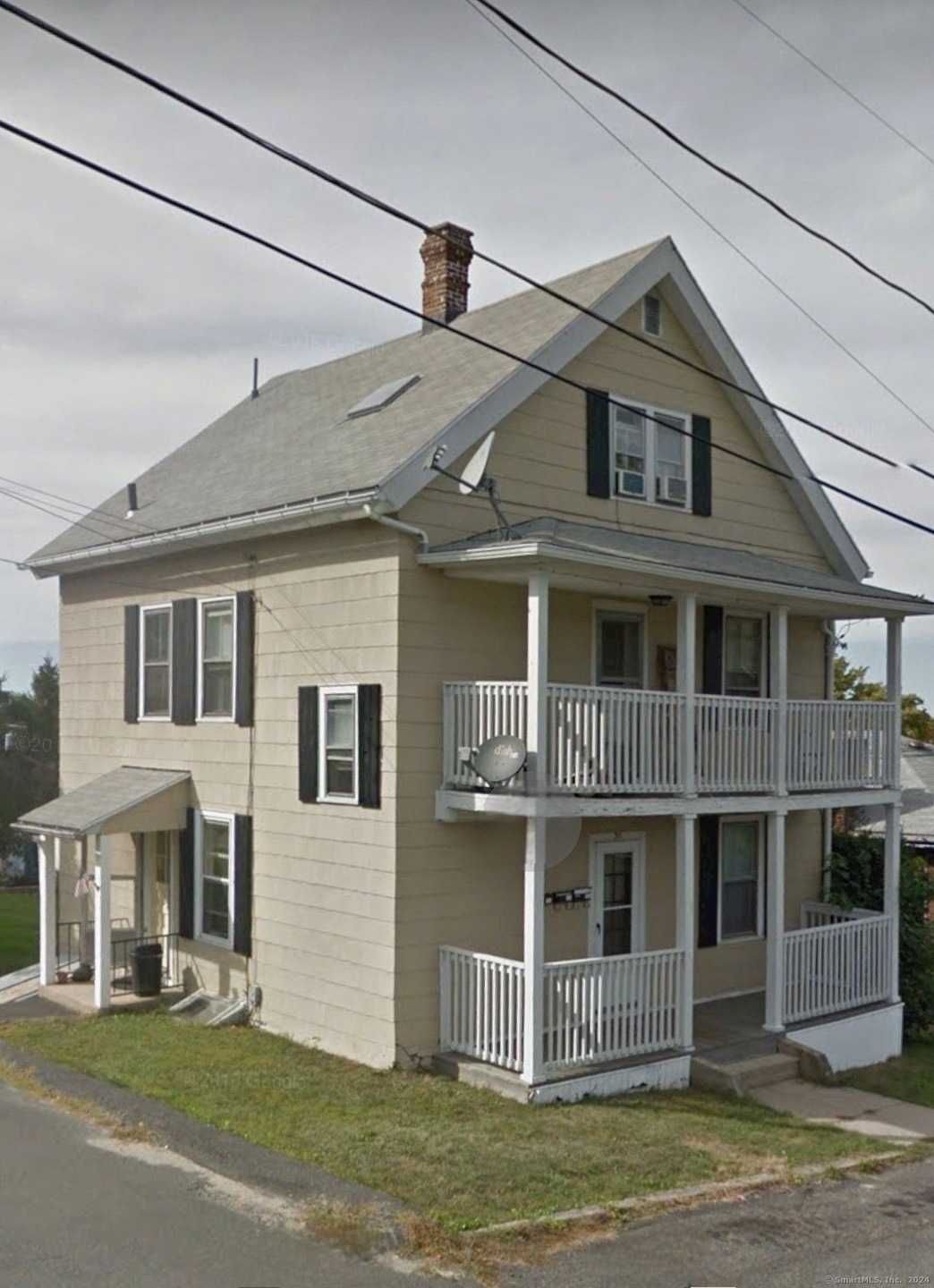 30 Linwood St, Waterbury, CT 06704 - photo 1