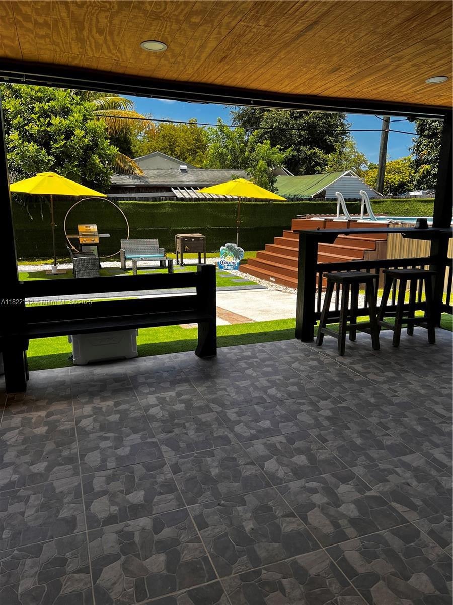 7151 Pershing St, Hollywood, FL 33024 - photo 1