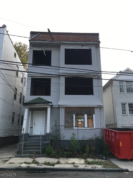 46 Tillinghast St, Newark, NJ 07108 - photo 1