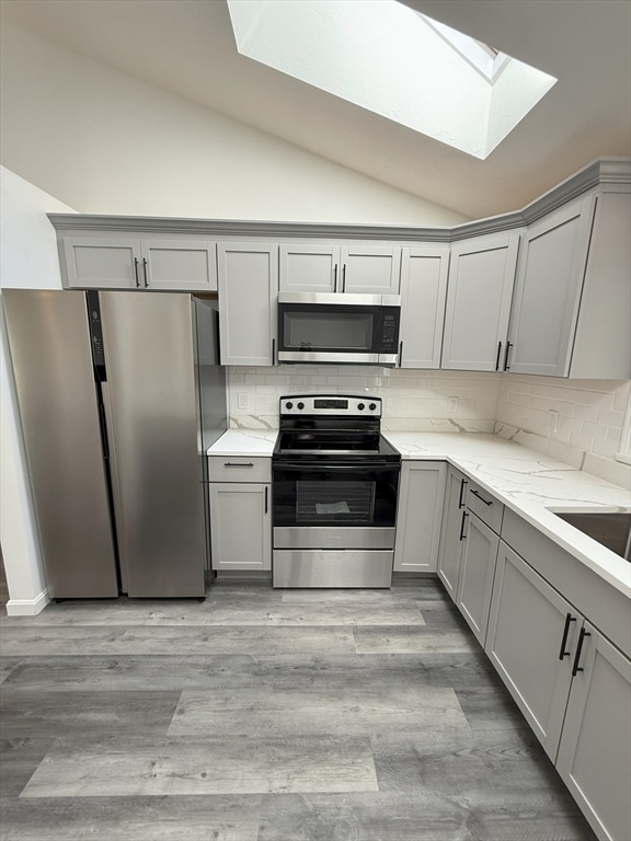 95 Kenberma Rd, Worcester, MA 01604 - photo 1