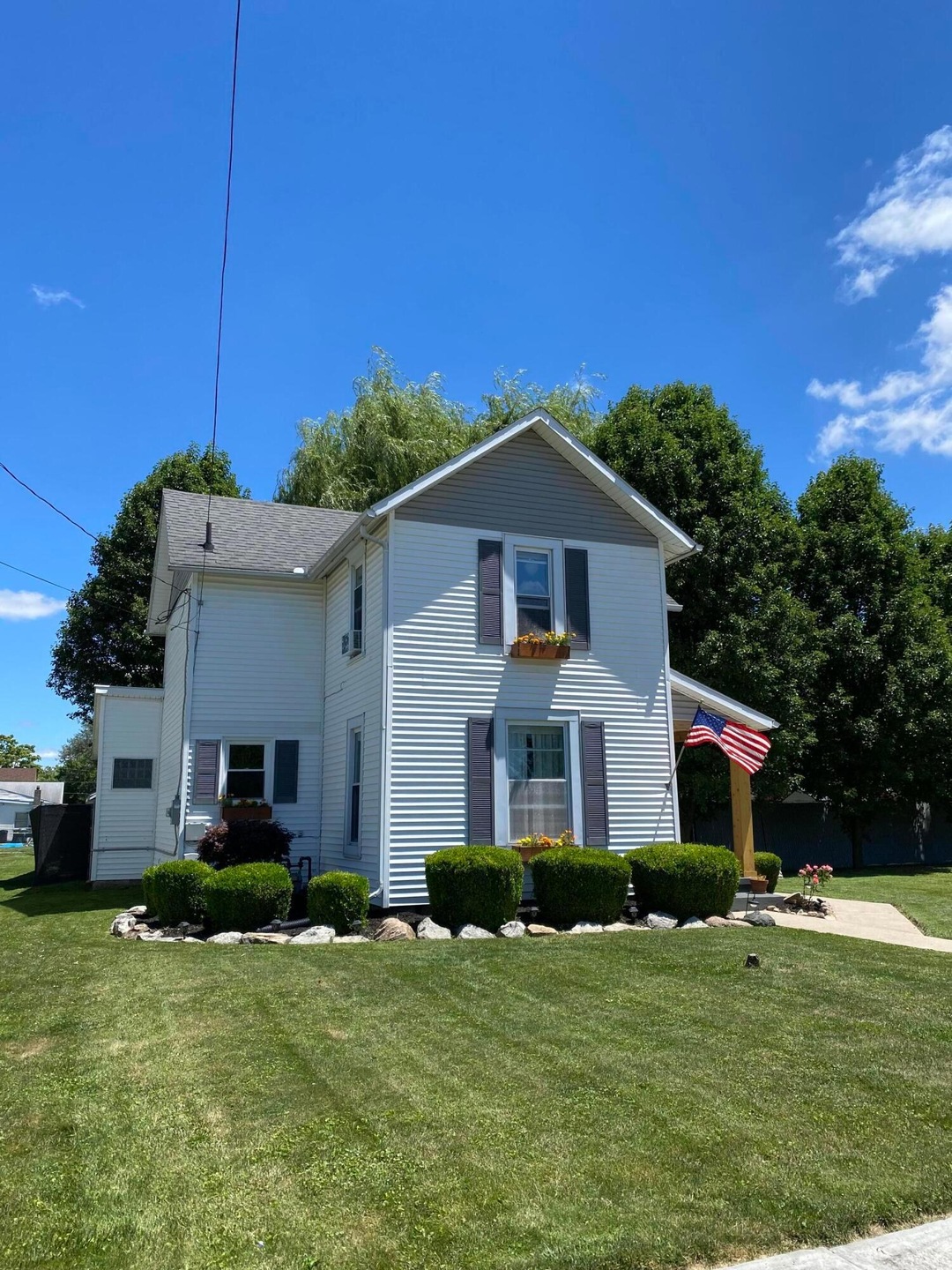 406 Thompson St, Marion, OH 43302 - photo 1