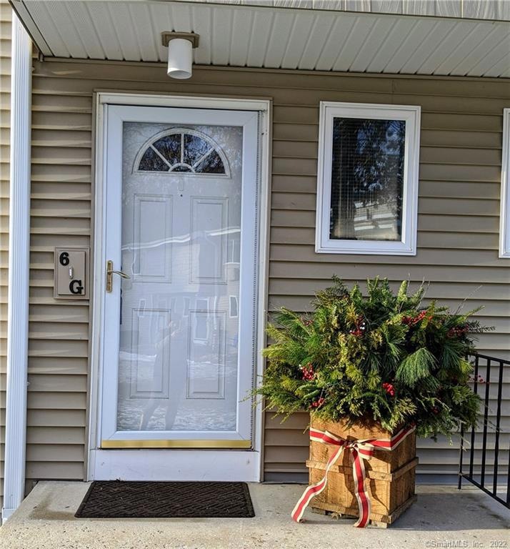 220 Main St unit 6G, New Hartford, CT 06057 - photo 1