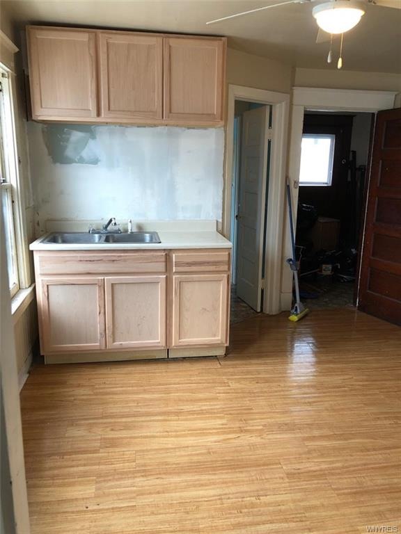 2214 Niagara St, Niagara Falls, NY 14303 - photo 1