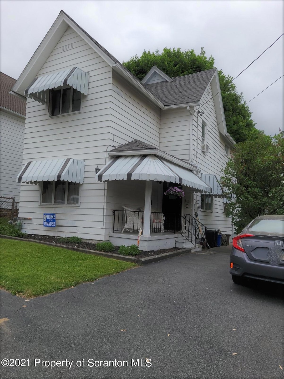 316 N Everett Ave, Scranton, PA 18504 - photo 1
