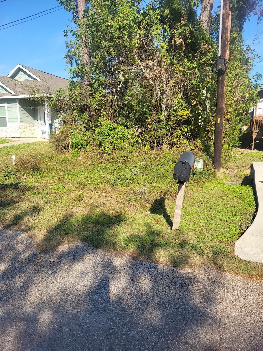 Lot looking to the left