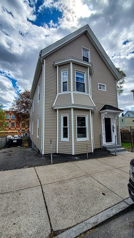 Sold $795,000 • Co-Listing Agent