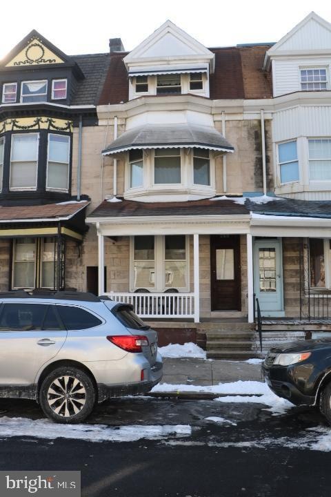 350 Pine St, Reading, PA 19602 - photo 1