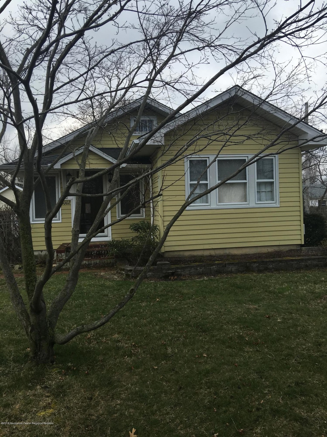 3002 bangs ave 885