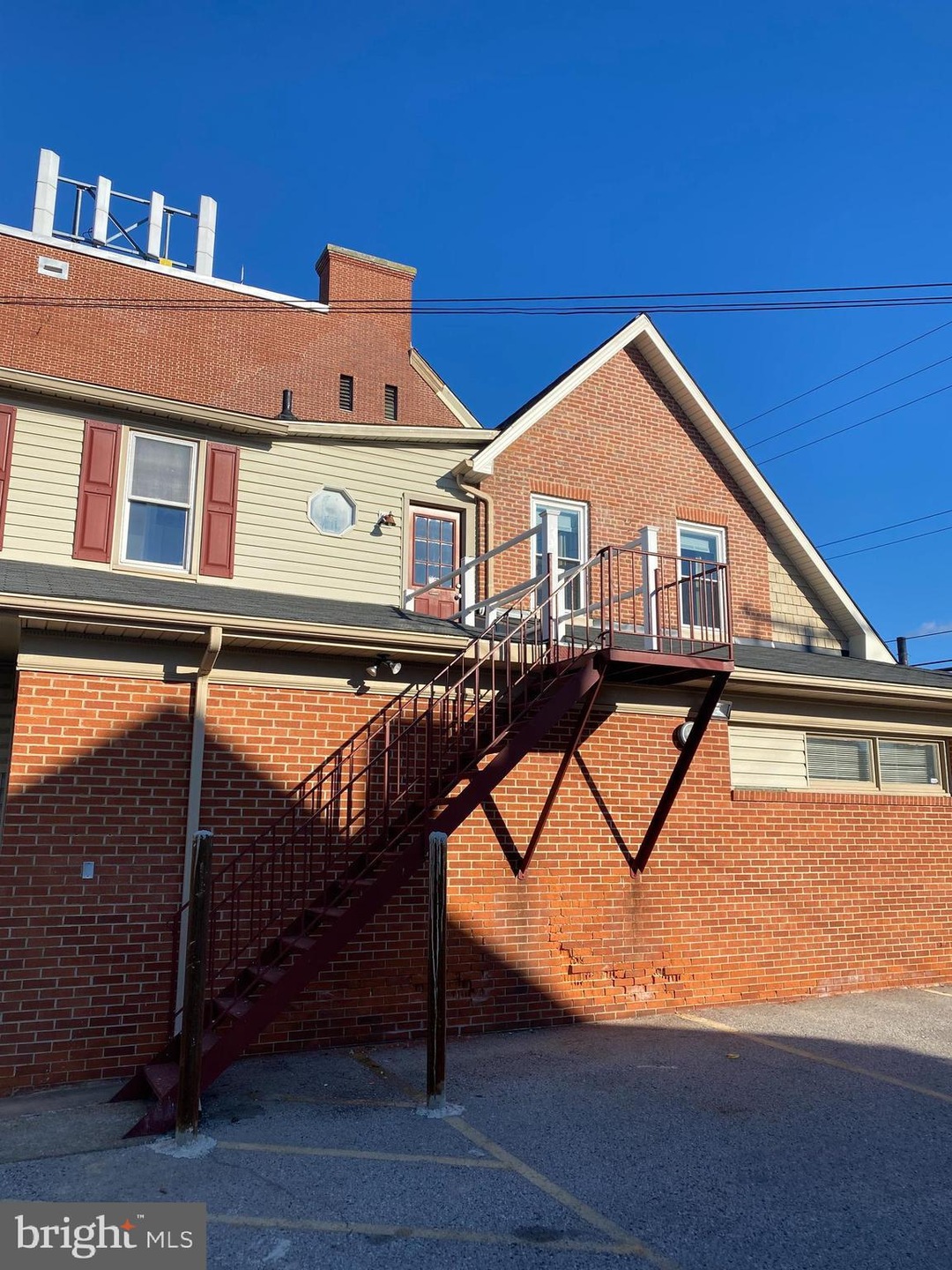 22 Bloomsbury Ave unit B, Baltimore, MD 21228 - photo 1