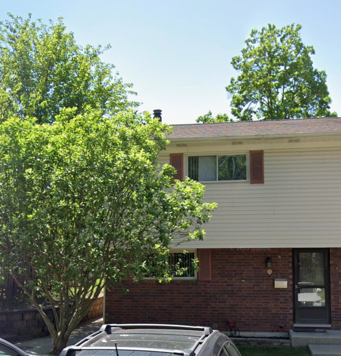 Sold $230,000 • Co-Listing Agent