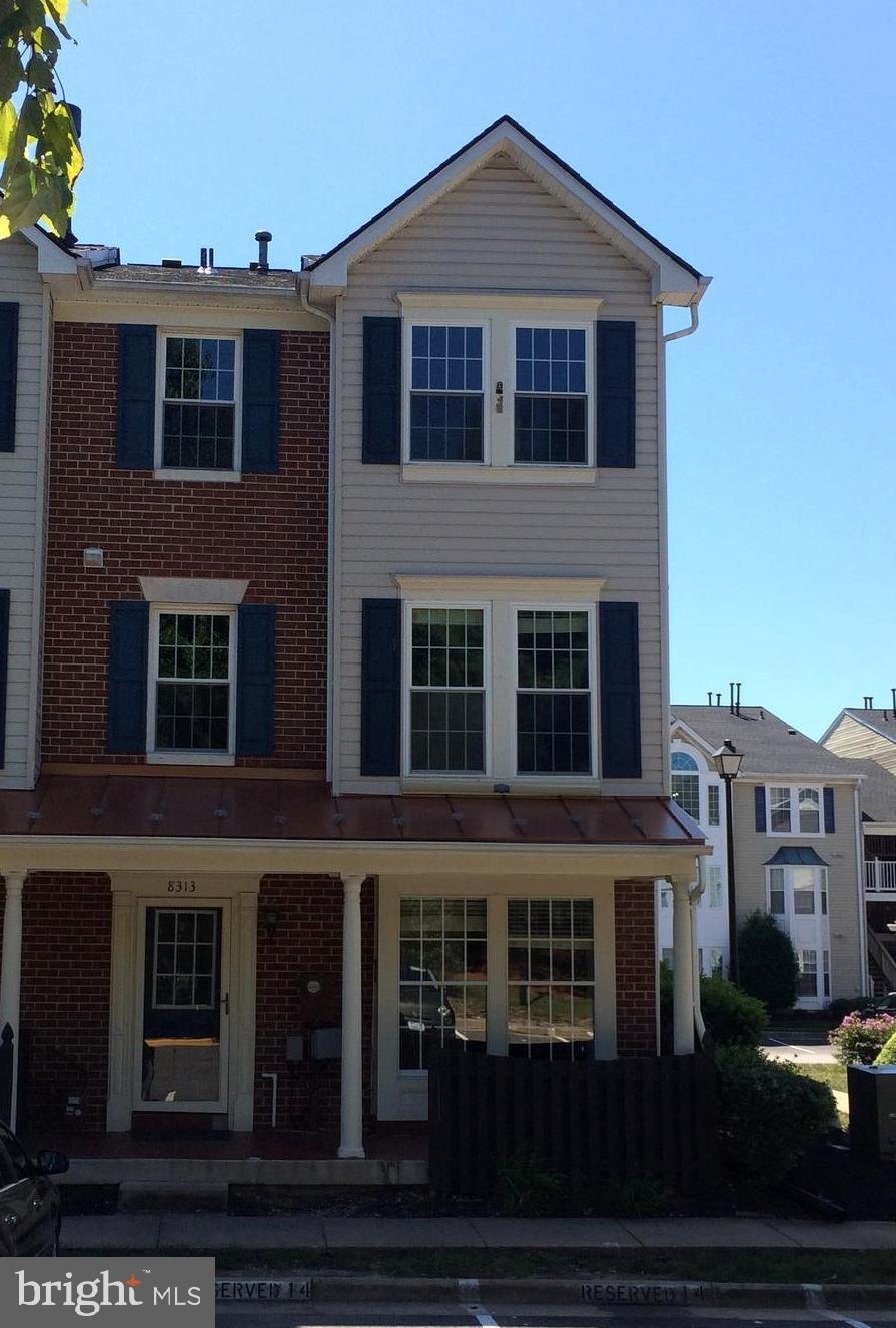 8313 Green Heron Way unit 14, Lorton, VA 22079 - photo 1